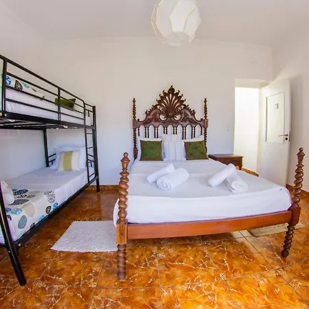 Lar Dois Coracoes * 알제스