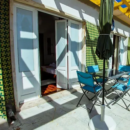 Lar Dois Coracoes Auberge de jeunesse *