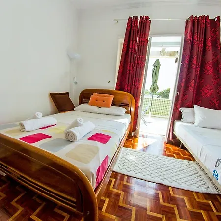 Lar Dois Coracoes 알제스