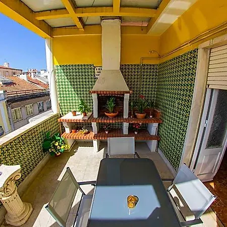 Lar Dois Coracoes Hostel