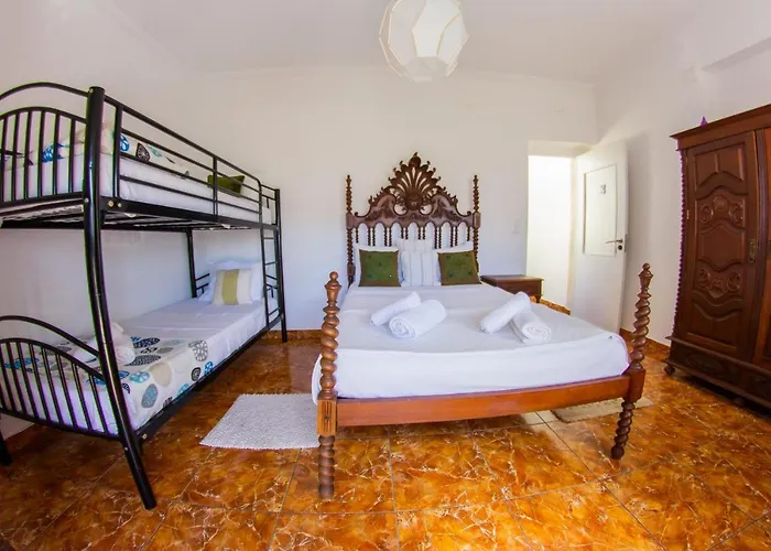 Lar Dois Coracoes * 알제스