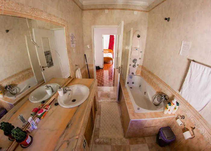 Hostal Lar Dois Coracoes *